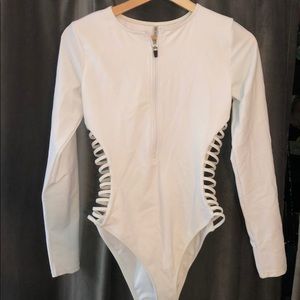 Long sleeve swim suit